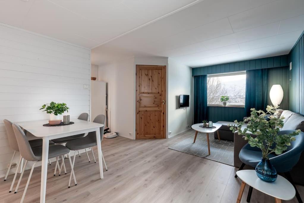 Modern Apartment In The Center Of The Island Tromso Luaran gambar